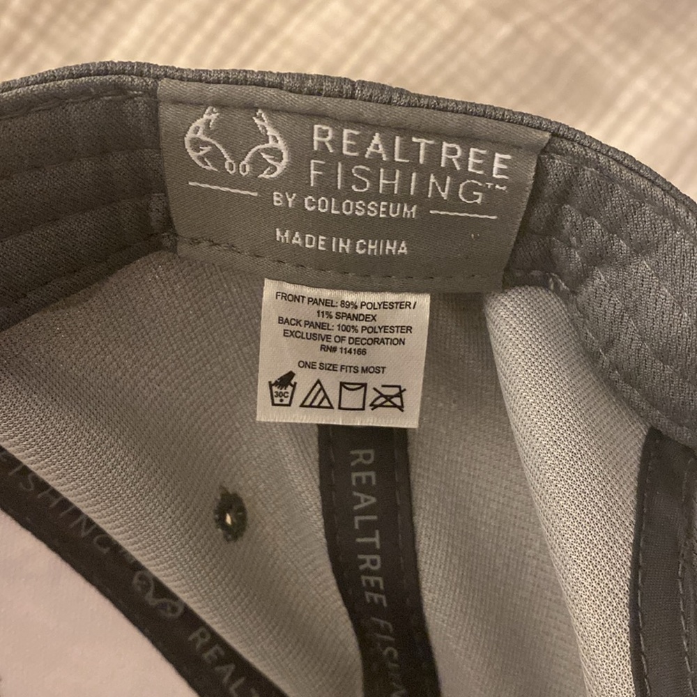 Realtree SnapBack Hat - Picture 6 of 6